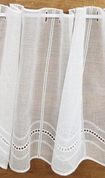 Záclona vyšívaný batist výška 60cm x šířka 65cm krémová