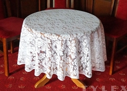 Ubrus kulatý průměr 150cm bílý růže