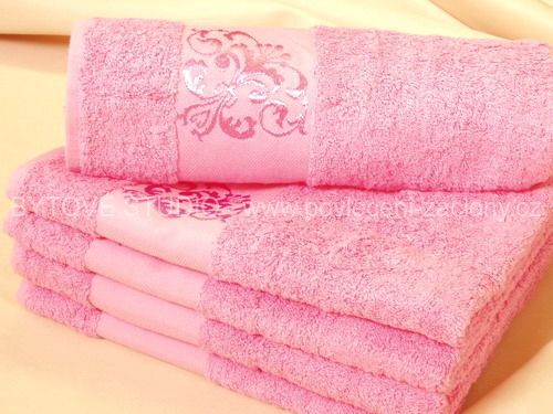 bambusový ručník růžový